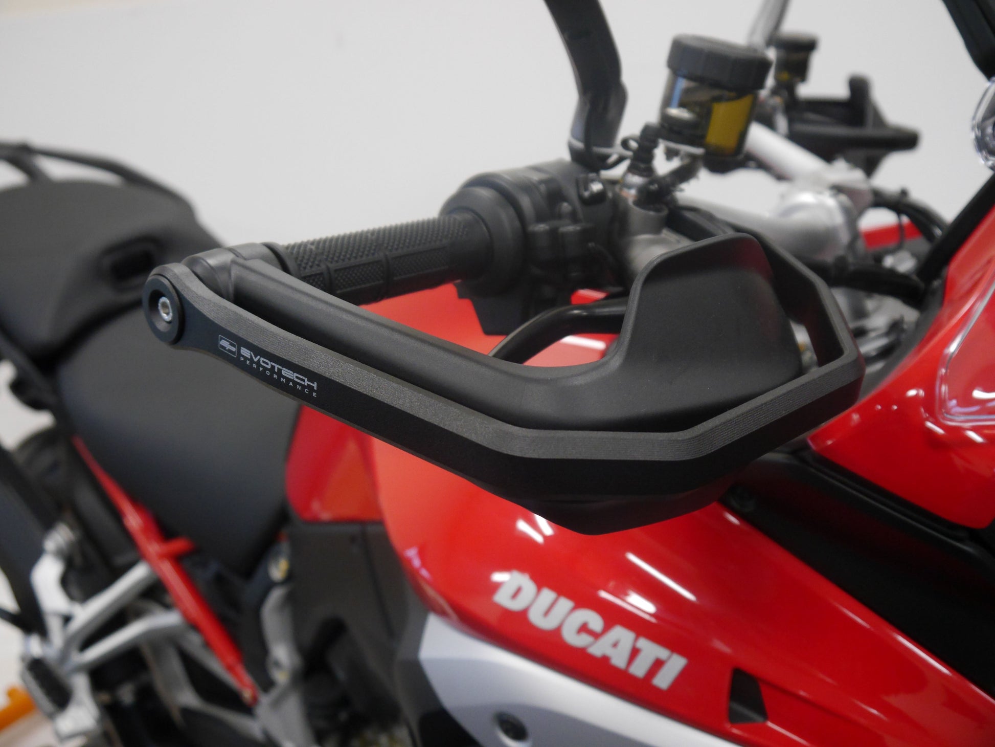 Evotech Handkap Beschermer Beugels - Ducati Multistrada V4 Rally (2025+)