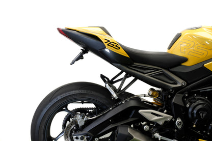 Verstelbare kentekenplaathouder incl. V1 knipperlichten Evotech - Triumph Street Triple S (660) (2020+)