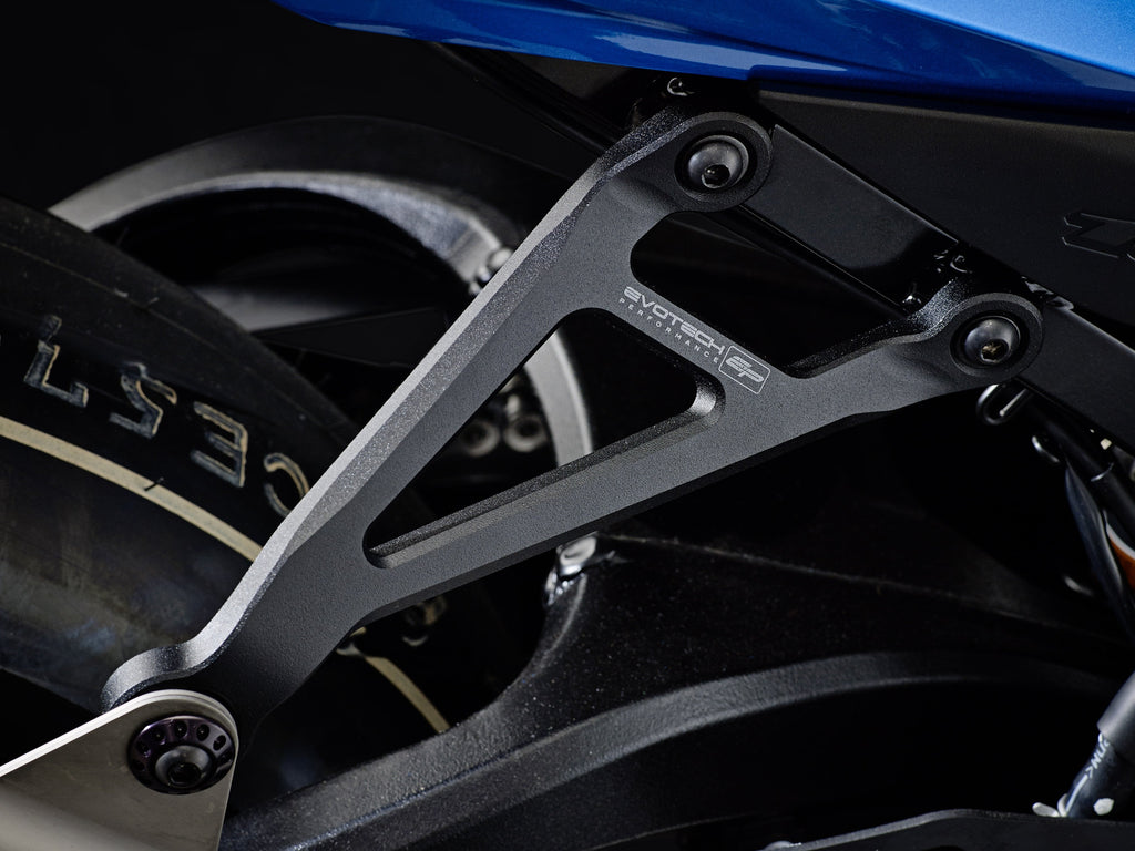 Evotech Suzuki GSX -R1000 PIGTIENTO DE ESCAPE Y PILSION Kit de eliminación de footpeg (2017 - 2022)