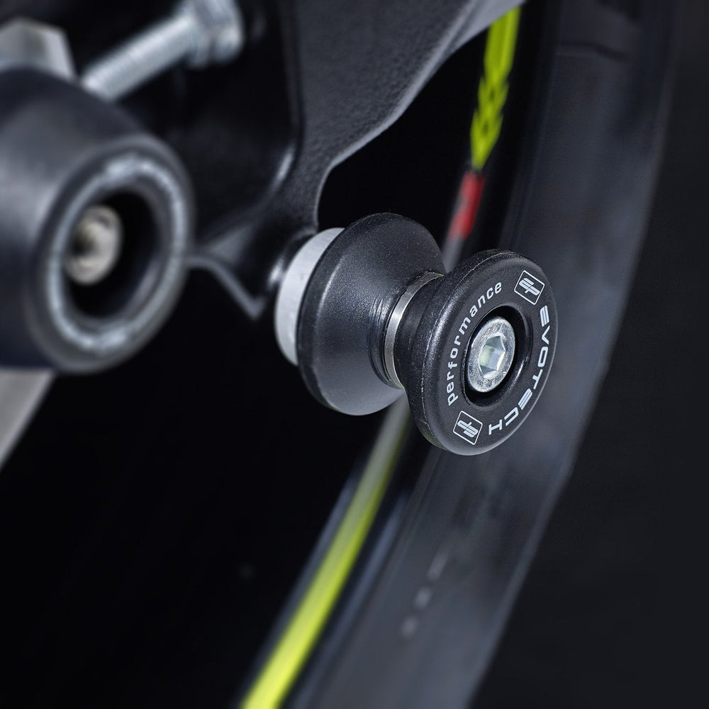 
                  
                    EP Paddock Stand Bobbins fitted effortlessly into the rear wheel swingarm of the Suzuki GSX-R1000.
                  
                