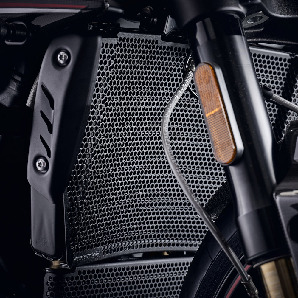 
                  
                    Evotech Radiator Guard - Triumph Speed Triple (2016-2017)
                  
                