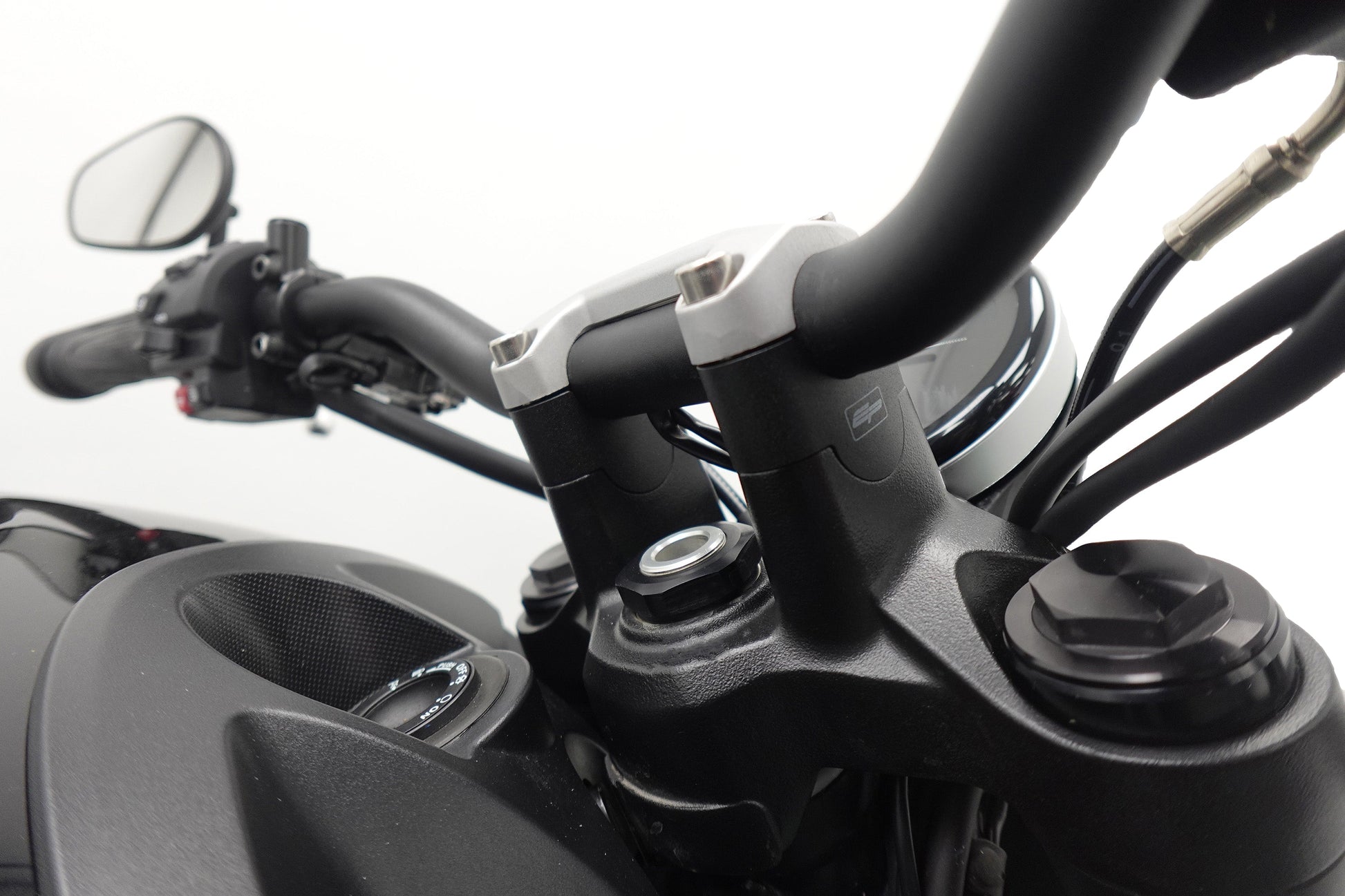 Evotech Handlebar Riser - Triumph Trident (2021+)