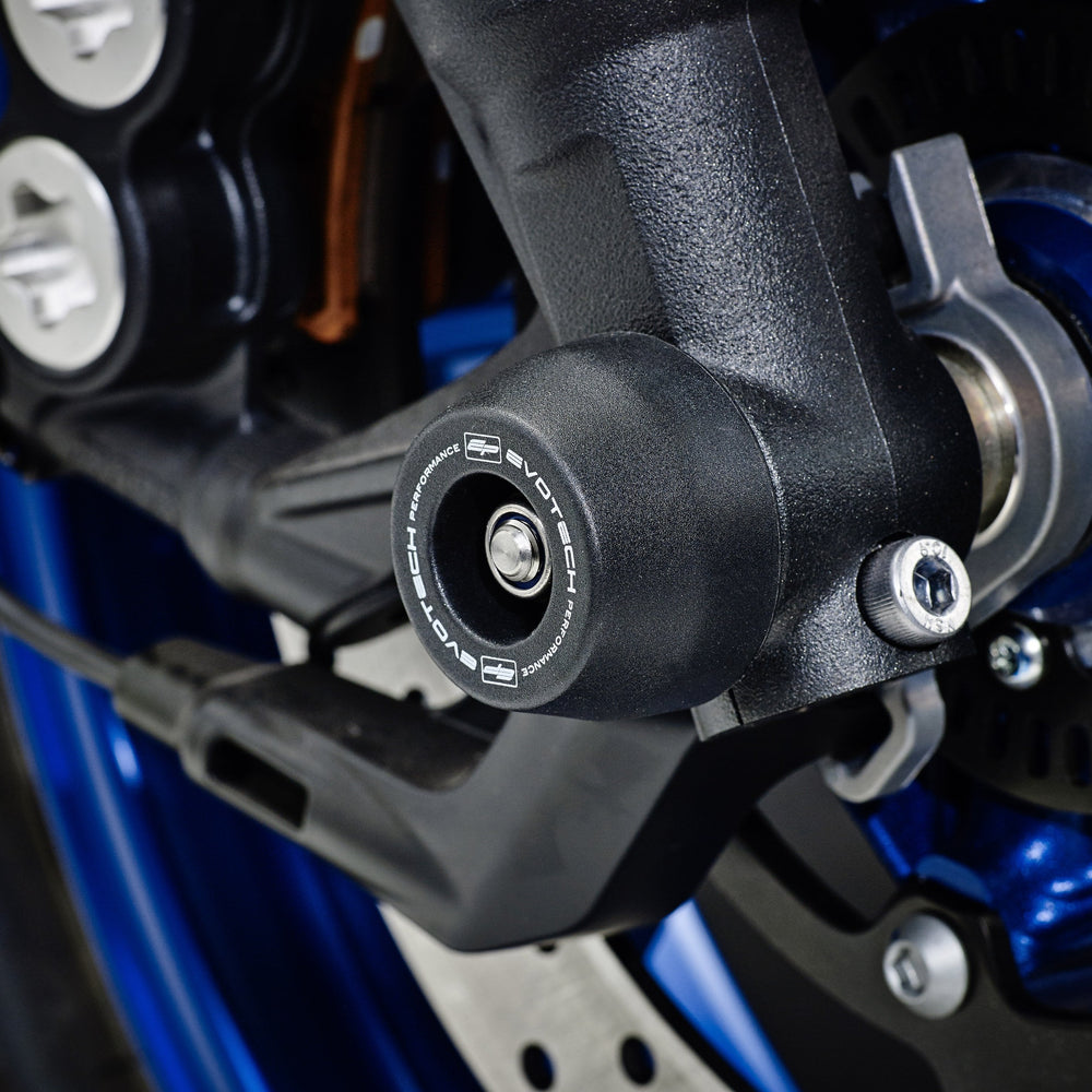 
                  
                    EP Spindle Bobbins Crash Protection seamlessly added to the front wheel of the Yamaha Tracer 900 ABS offering front fork protection.
                  
                