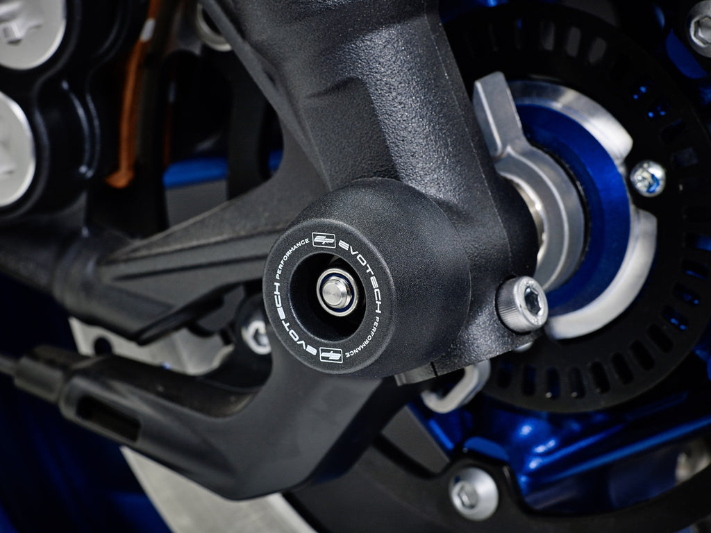 EP Spindle Bobbins Crash Protection fitted to the front wheel of the Yamaha XSR900 guarding the front forks and brake calipers.