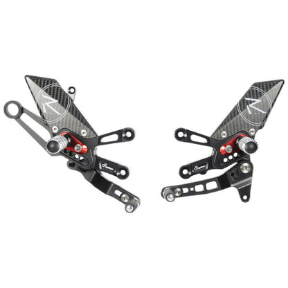 Conjunto de interruptor de freno ajustable R (edición especial) con reposapiés plegables y patrón de interruptor estándar Aprilia Tuono V4 1100 Factory 2021+