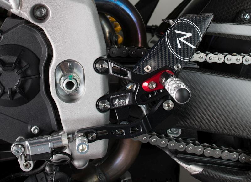 Adjustable Rear Set With Fixed Foot Pegs and Standard Shifting Aprilia RSV4 1100 Factory 2019+