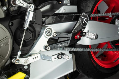 Verstelbare remschakelset met vaste voetsteunen Aprilia RS 660 2025+