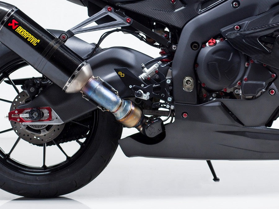 Adjustable Rear Set R (Special Edition) With Folding Foot Pegs and Standard Shifting BMW S1000R 2014-2016