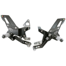 Conjunto de enlace de freno ajustable con reposapiés fijos (uso de la pista) Ducati Panigale V2 Superquadro Final Edition 2025