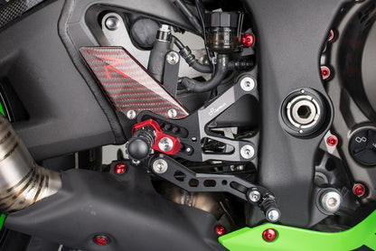 Verstelbare remschakelset met opklapbare voetsteunen Kawasaki ZX-10R 2016-2020