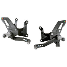 Conjunto de enlace de freno ajustable con reposapiés fijos (uso de la pista) Kawasaki Ninja ZX-4RR 40 aniversario Edición 2024+