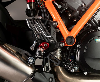 Enlace de freno ajustable Conjunto con reposapiés plegables KTM Super Duke 1290 R 2020+