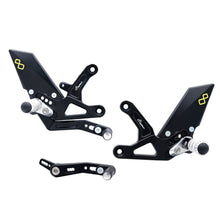 Verstelbare remschakelset met opklapbare voetsteunen Triumph Speed Triple 1200 RR 2022+