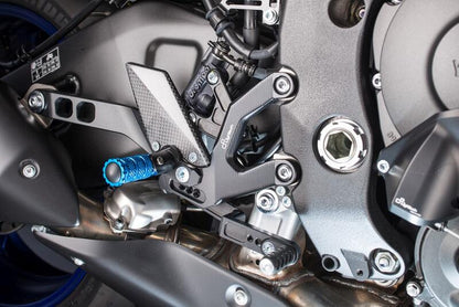 Conjunto de enlaces de freno ajustables R (edición especial) con reposapiés plegables Yamaha MT-10 2016-2021