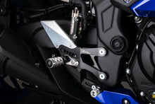 Verstelbare remschakelset met opklapbare voetsteunen en omgekeerd schakelpatroon (GP shifting) Yamaha R3 2015+