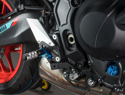 Conjunto de enlace de freno ajustable R (edición especial) con reposapiés plegables Yamaha Tracer 9 GT 2021+