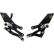 Enlace de freno ajustable Conjunto con reposapiés plegables Yamaha R7 2022+