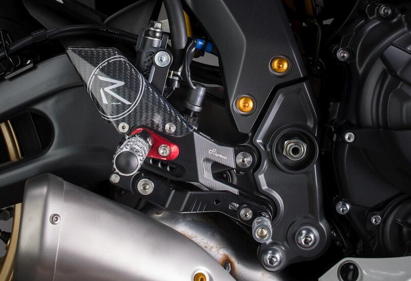 Lichtgewicht paddockstand met haken en twee wielen - Yamaha YZF-R7 (2026+)