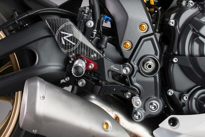 Verstelbare remschakelset R (Special Edition) met opklapbare voetsteunen Yamaha R7 2025+