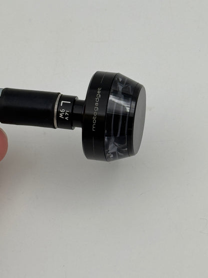 Motogadget Mo.Blaze Bar-End Knipperlichten – Links -2024 Rechts (6002015 / 6002016) – (gebruikt)