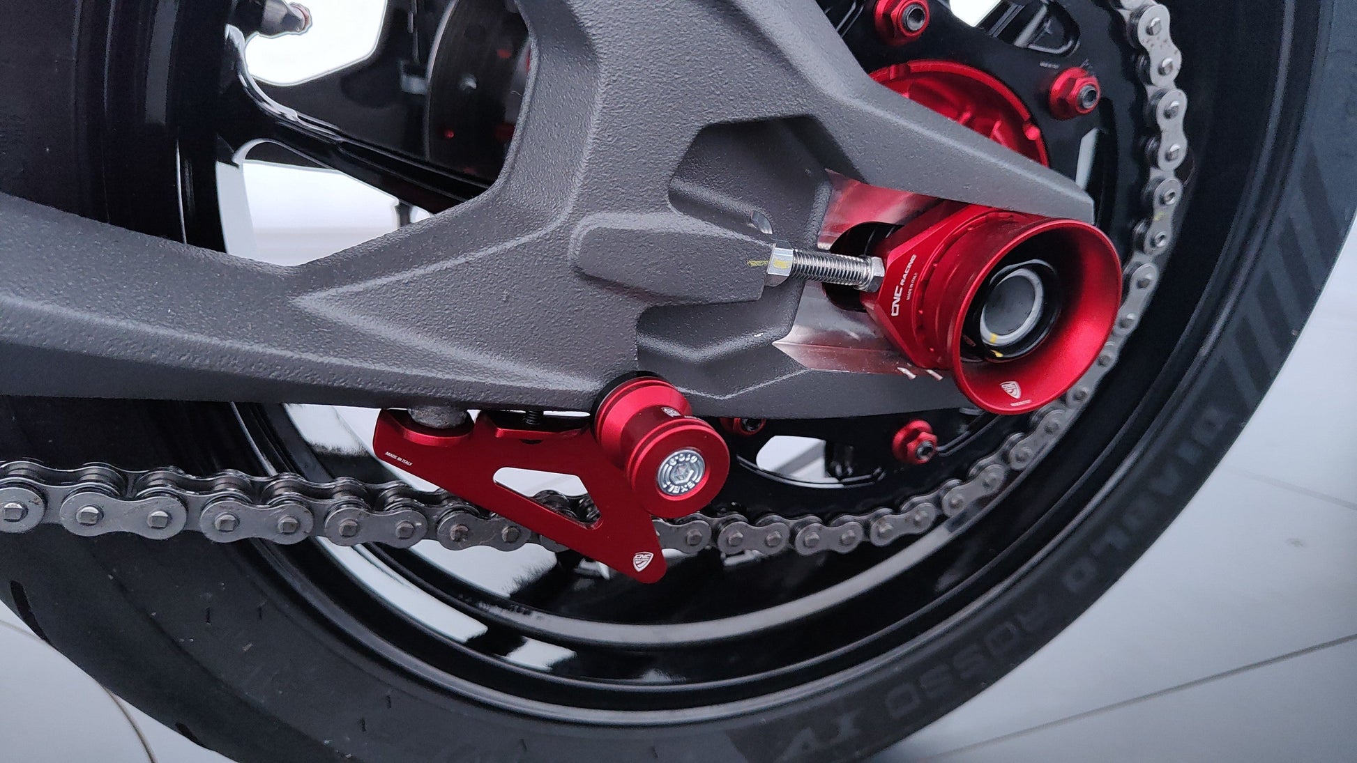 GP-Style achterbrugbeschermers Ducati Panigale V2S FB63 (2026)