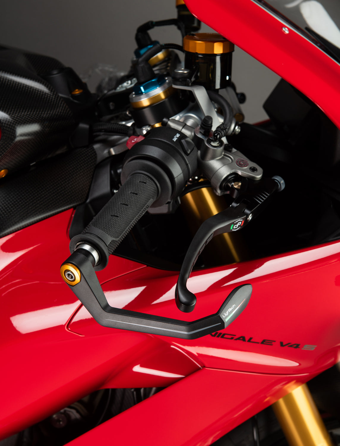 LighTech magnesium opklapbare rem- en koppelingshendelset (Alien-model) Ducati Multistrada 1200 Enduro (2016 - 2018)