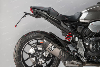 Titular de la matrícula de Lightech homologado - Innovation se encuentra con elegancia - Honda CB1000R 2021+