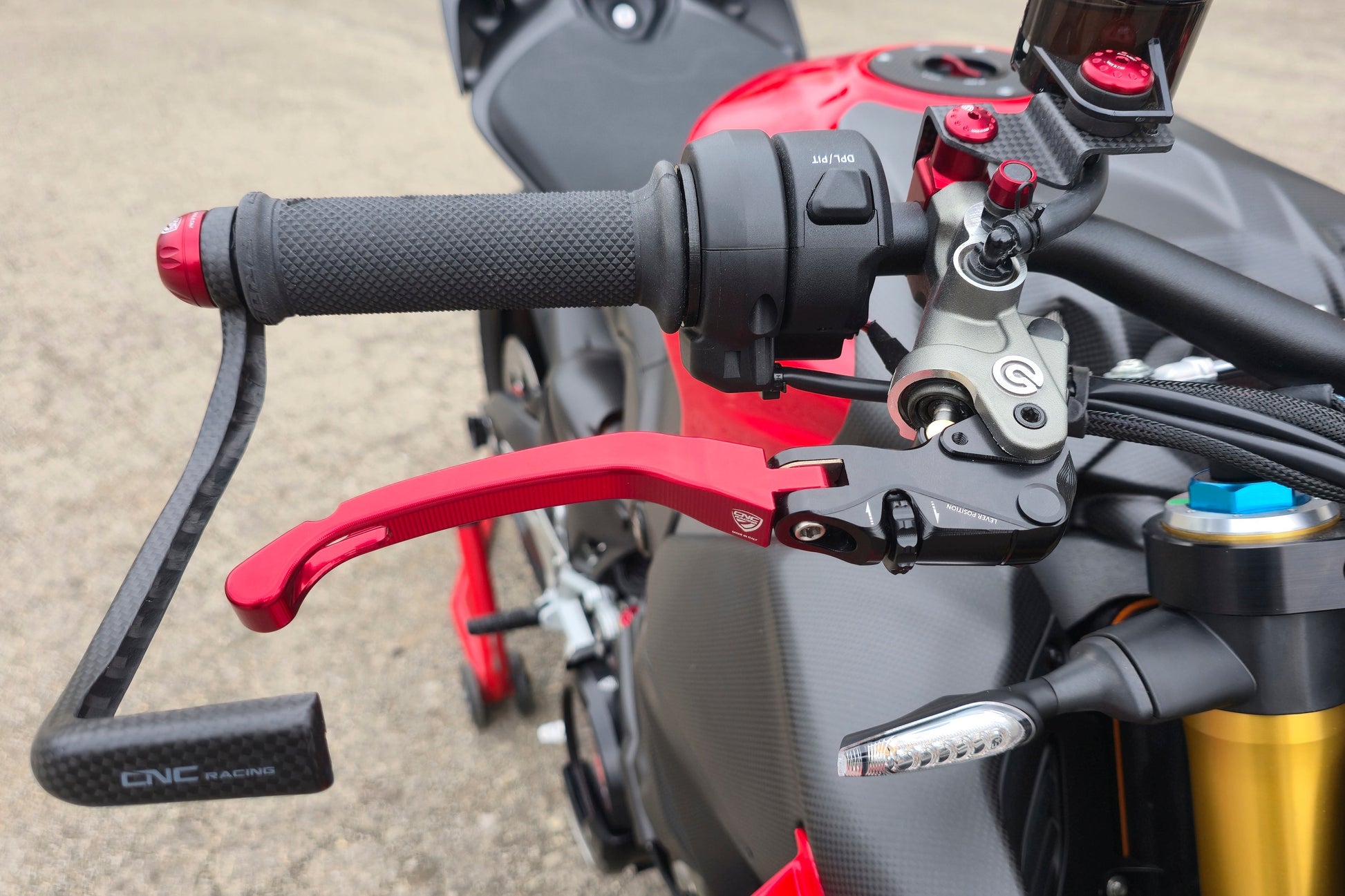 Opklapbare remhendel - met horizontale verstelknop Aprilia RSV4 (2025+)