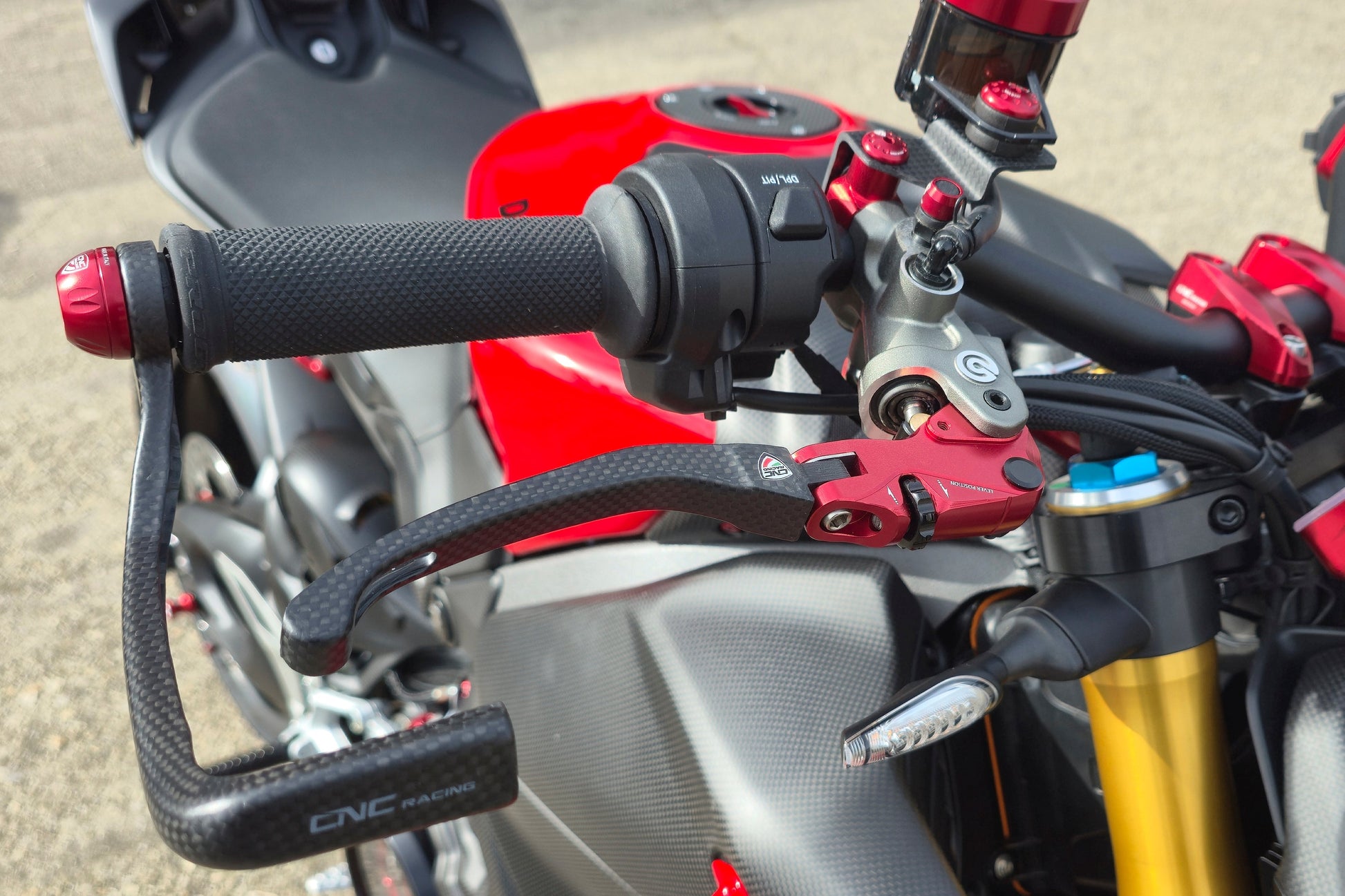 Carbon opklapbare remhendel - met horizontale verstelknop Aprilia RSV4 Factory (2021-2024)