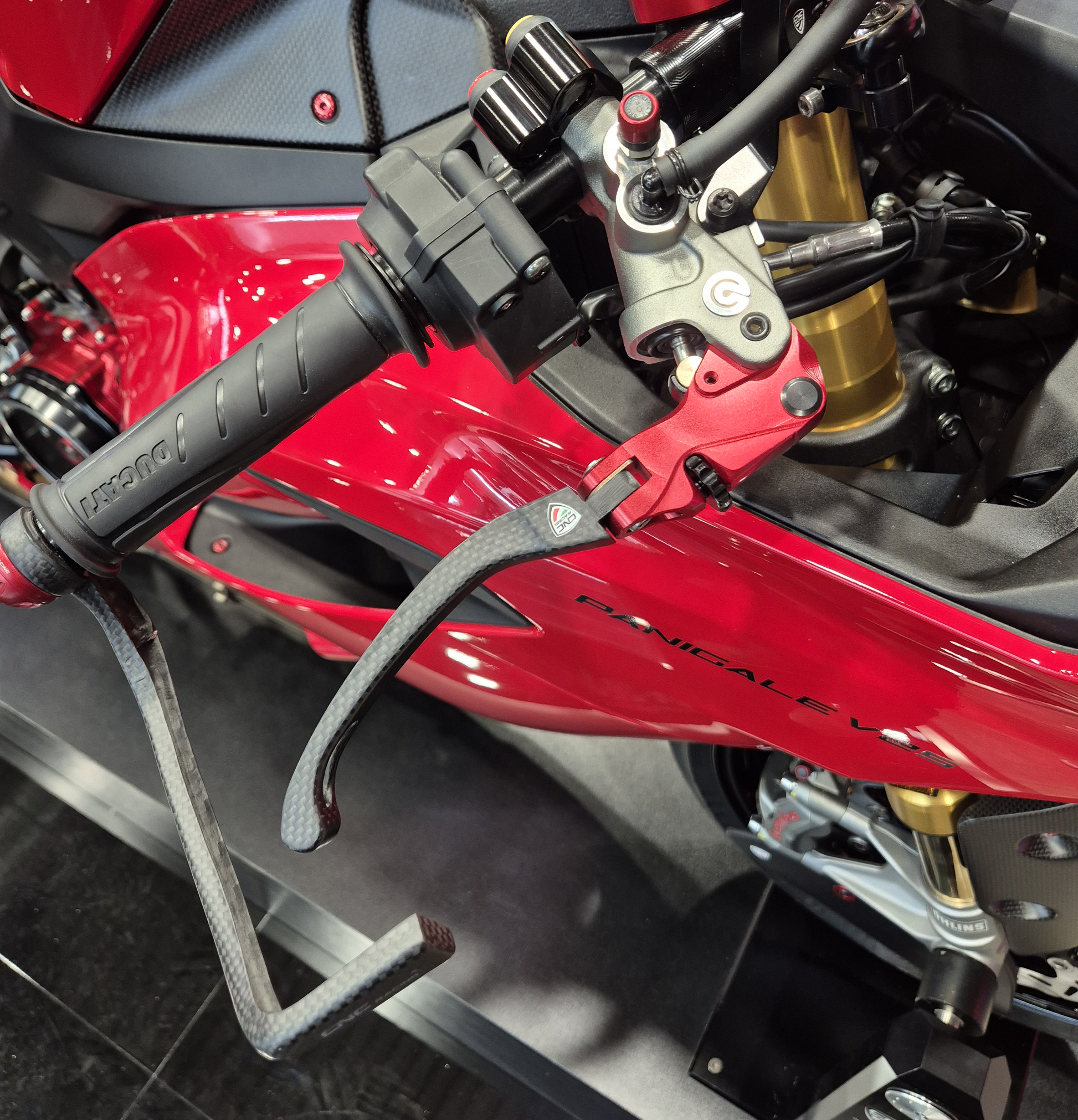 Carbon opklapbare remhendel - met horizontale verstelknop Ducati 1098 (2007-2009)