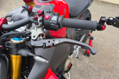 Carbon opklapbaar koppelingshendel - met rollende verstelknop Ducati Panigale V4 SP (2021+)