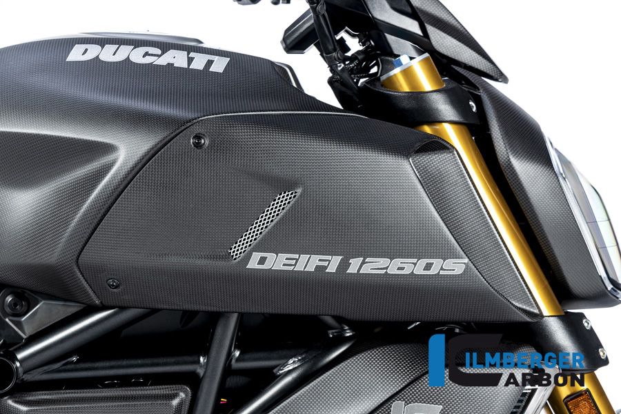 
                  
                    COUVERTURE AIRTUBE SIDE DROITE MATT DUCATI DIAVEM 1260 (2019-2022)
                  
                