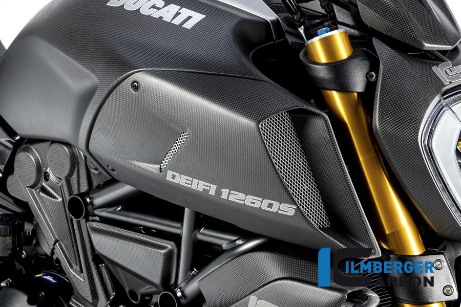 
                  
                    COUVERTURE AIRTUBE SIDE DROITE MATT DUCATI DIAVEL 1260S (2019-2022)
                  
                