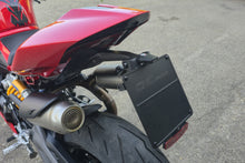Carbon kentekenplaathouder CNC Racing Ducati Streetfighter V4S (2025+)