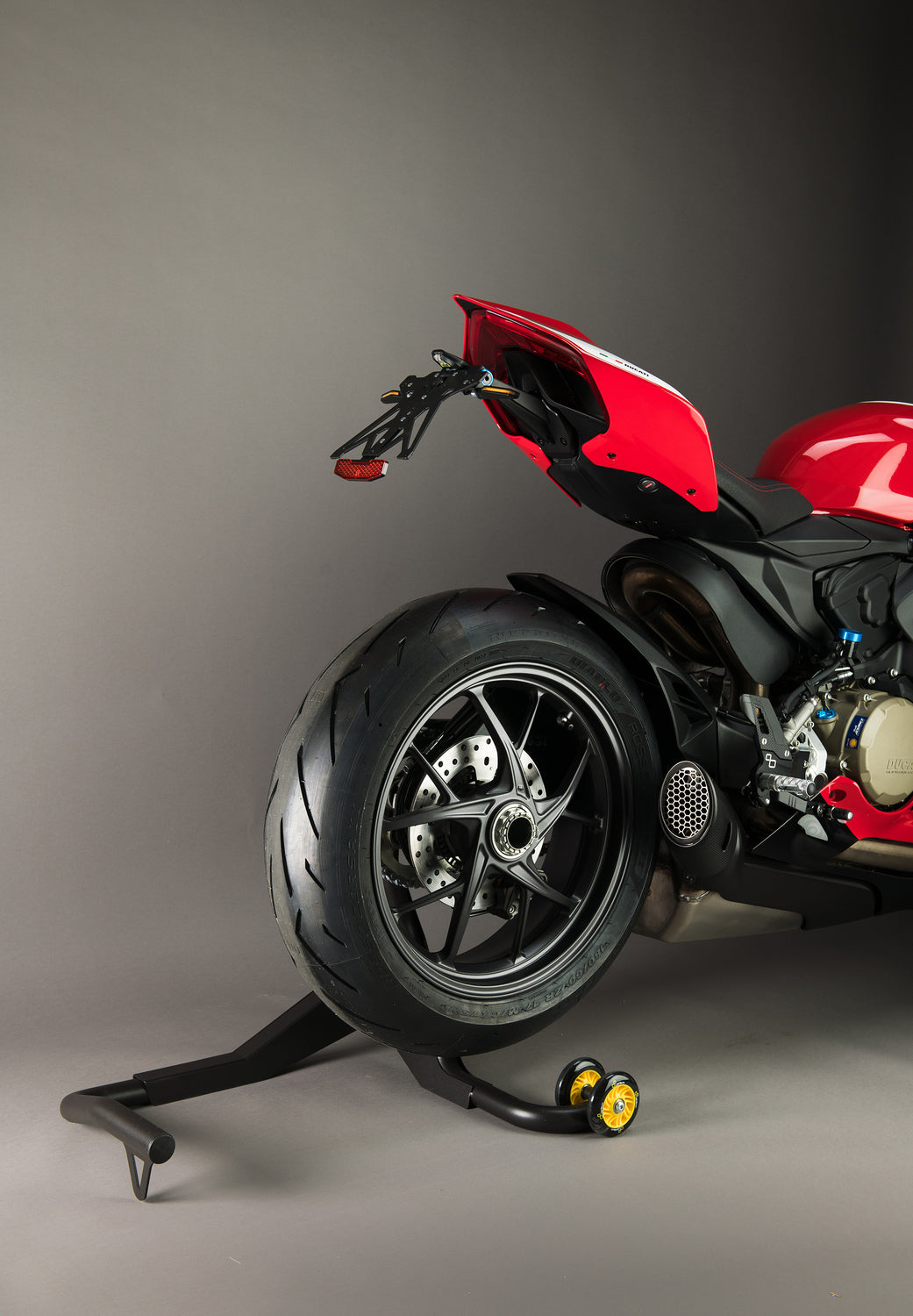 Lightech enkelzijdige paddockstand staal incl. 40,6mm pen Ducati Panigale V4 SP (2021+) gemonteerd in de achteras