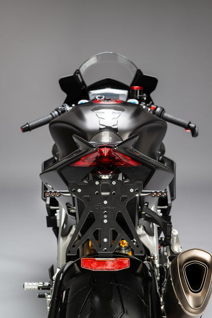 Titular de la matrícula Lightech homologada - Innovation se reúne con elegancia - Aprilia RSV4 All 2009-2020