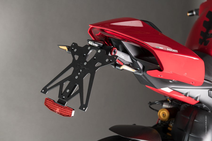 Poste de plaque d'immatriculation «Race» LightEch - L'innovation rencontre l'élégance - Ducati Streetfighter V4S 2020+