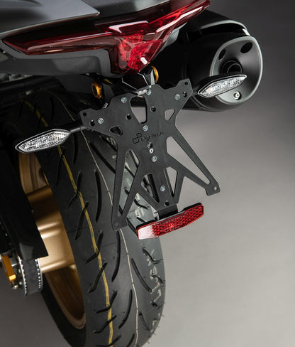 Kentekenplaathouder E-keur Lightech – Innovation Meets Elegance -  Yamaha T-Max 530 / 560 2017-2021