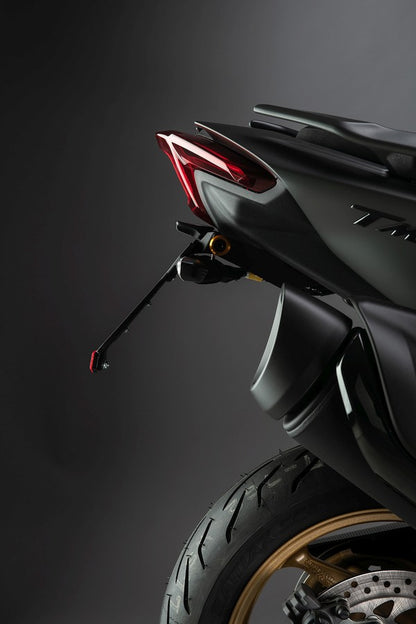 Kentekenplaathouder E-keur Lightech – Innovation Meets Elegance -  Yamaha T-Max 530 / 560 2017-2021