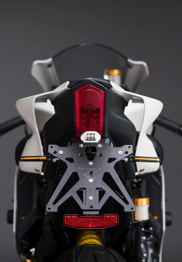 
                  
                    LighTech 'Race' License Plate Holder Kit – Innovation Meets Elegance -  Yamaha R7 2022-2024
                  
                