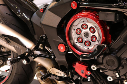 CNC Racing Achterremvloeistof reservoir cover MV Agusta gemonteerd