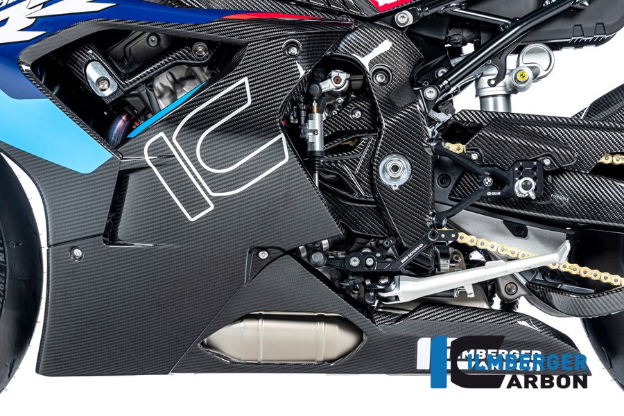 
                  
                    Bellypan (1 piece) glossy carbon M1000RR 2023+ BMW M 1000 RR (2023+)
                  
                