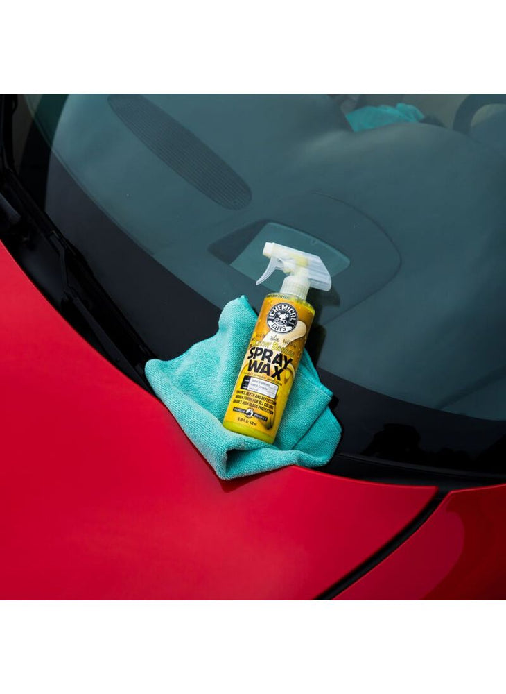 
                  
                    Chemical Guys - Blazin' Banana Spray Wax Natural Carnauba Spray Gloss - 473ml
                  
                