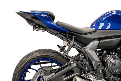 Verstelbare kentekenplaathouder incl. knipperlichten Evotech - Yamaha YZF-R7 (2022 - 2025)