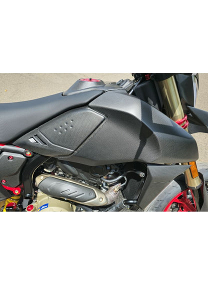 Upper Fuel Tank Covers Matt Carbon Ducati Hypermotard 698 Mono 2024+