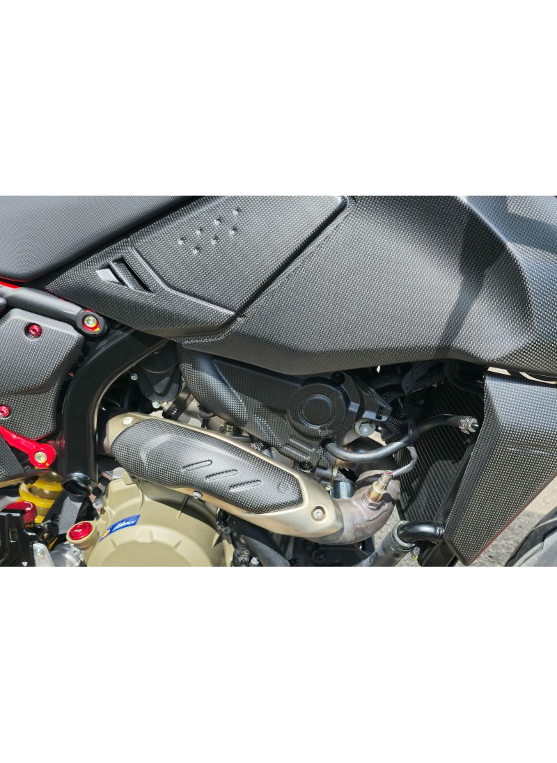 Engine Cover (Right Side) Matt Carbon Ducati Hypermotard 698 Mono 2024+