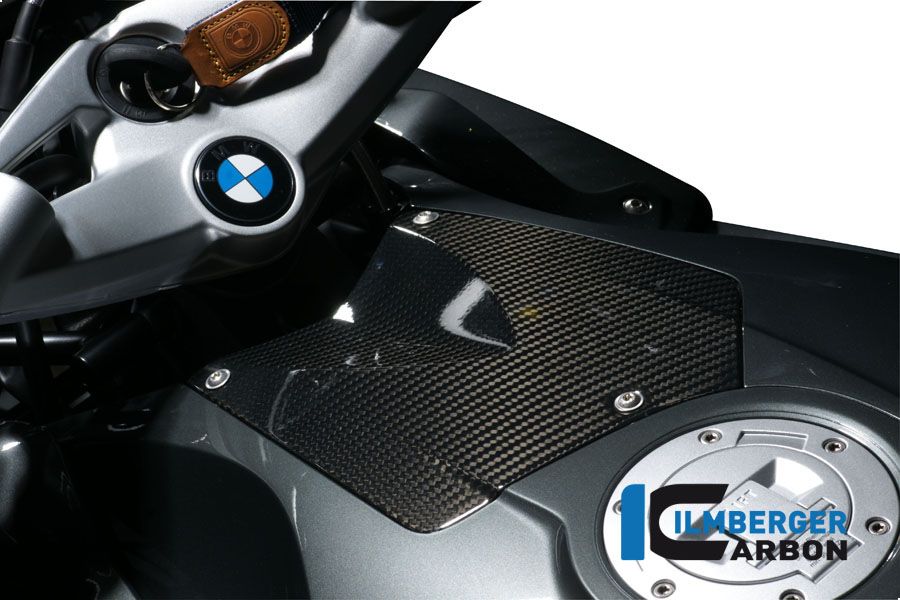 
                  
                    COUVERTURE DE BATTERIE COVER CARBON K1200R SPORT (2006-2008)
                  
                