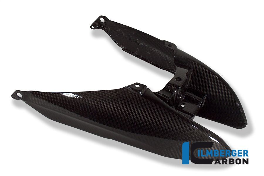 Cubierta de luz trasera cerrada: sin recortes para la agarre de pasajeros, conjunto de carbono K1200R Sport (2006-2008)