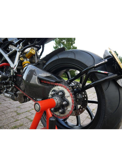 Rear sprocket carrier for 6-nut models