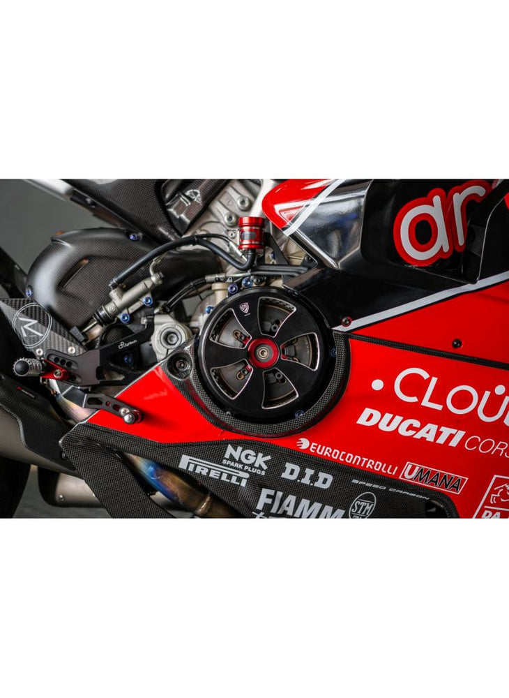 
                  
                    Dry Clutch Cover Panigale V4 R
                  
                